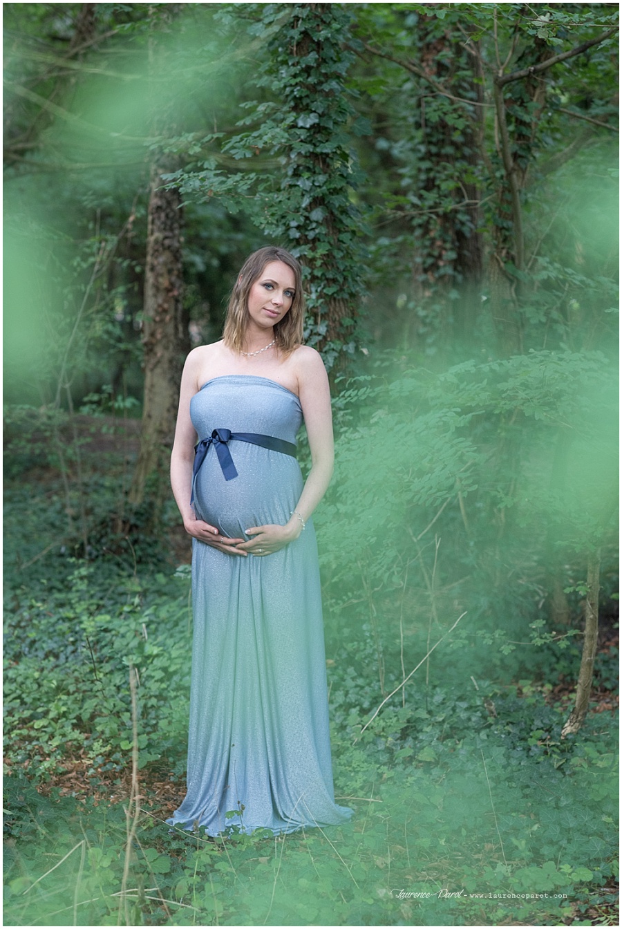 robe de grossesse pour photos extérieur