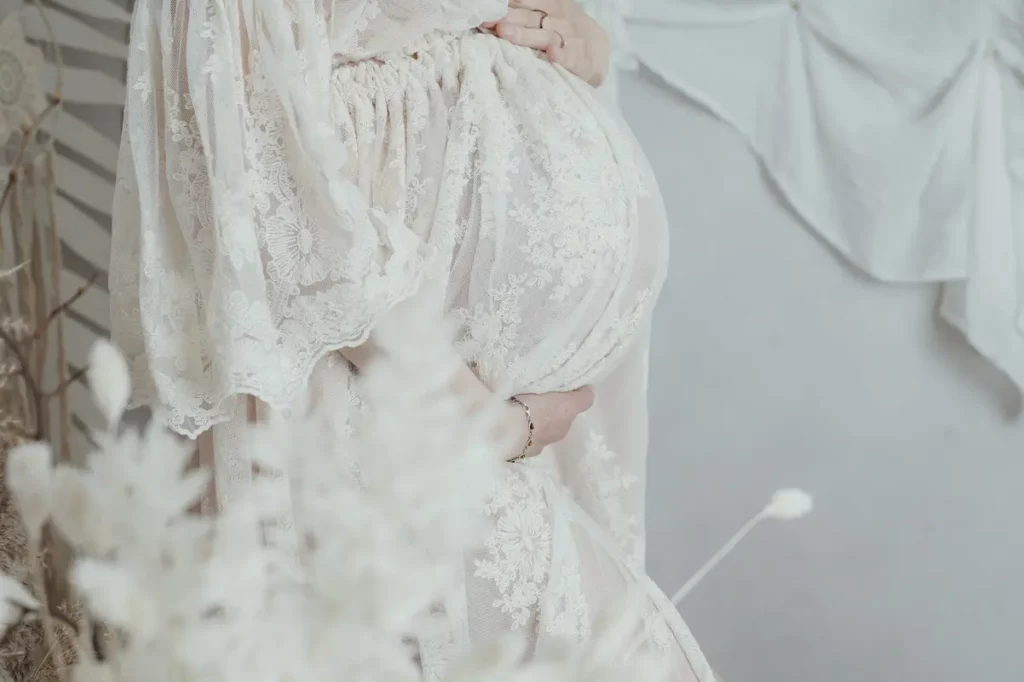 Séance photo grossesse au studio à Vigneux-sur-Seine (Essonne 91)