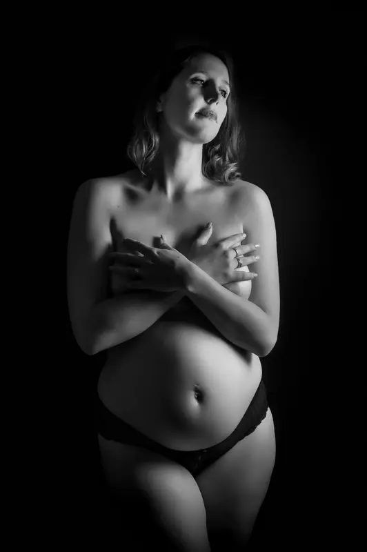 Séance photo grossesse au studio à Vigneux-sur-Seine (Essonne 91)